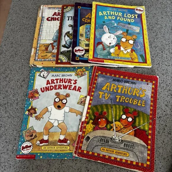 Lot 10 Arthur The Aardvark Vintage Story Books Gift Variety Children’s - Picture 3 of 5